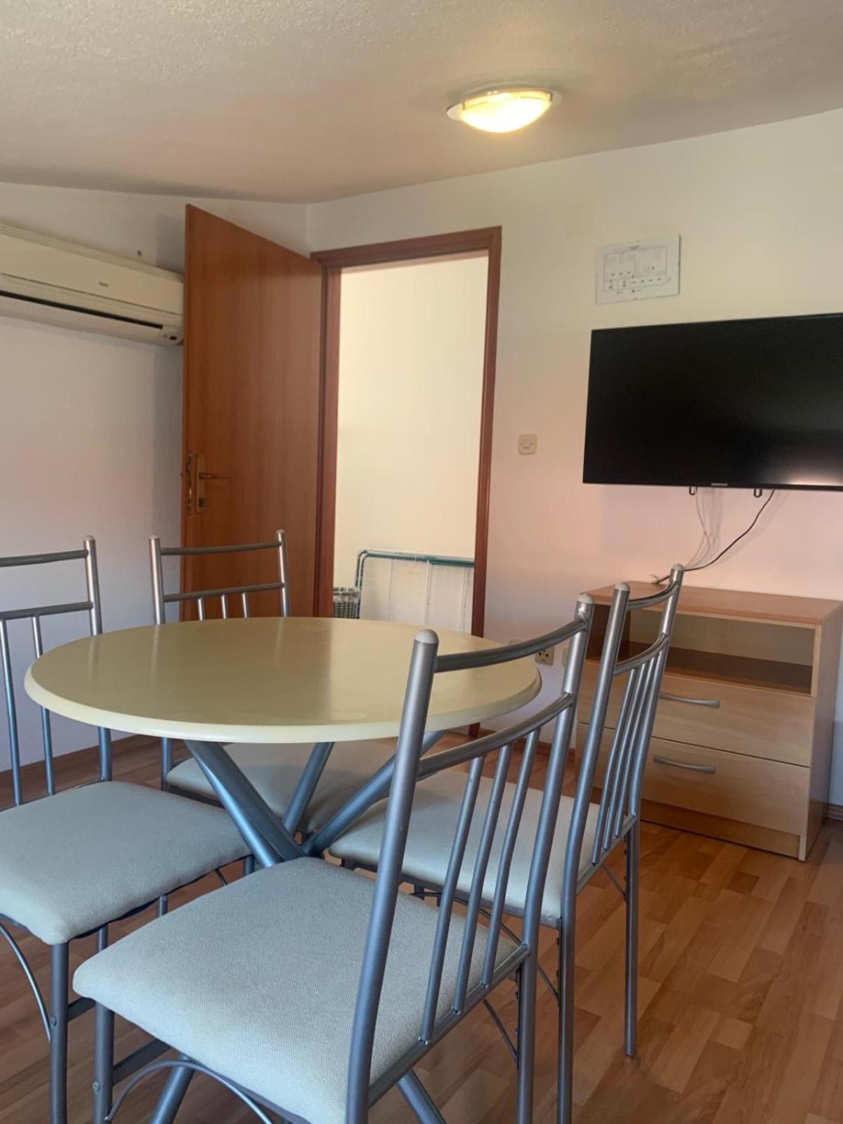 Apartmani Petricevic Водице Экстерьер фото